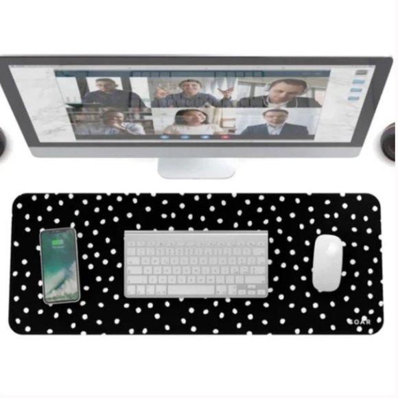 SOAR TECH ELEVATED DESK PAD - NWT - Picture 1 of 6